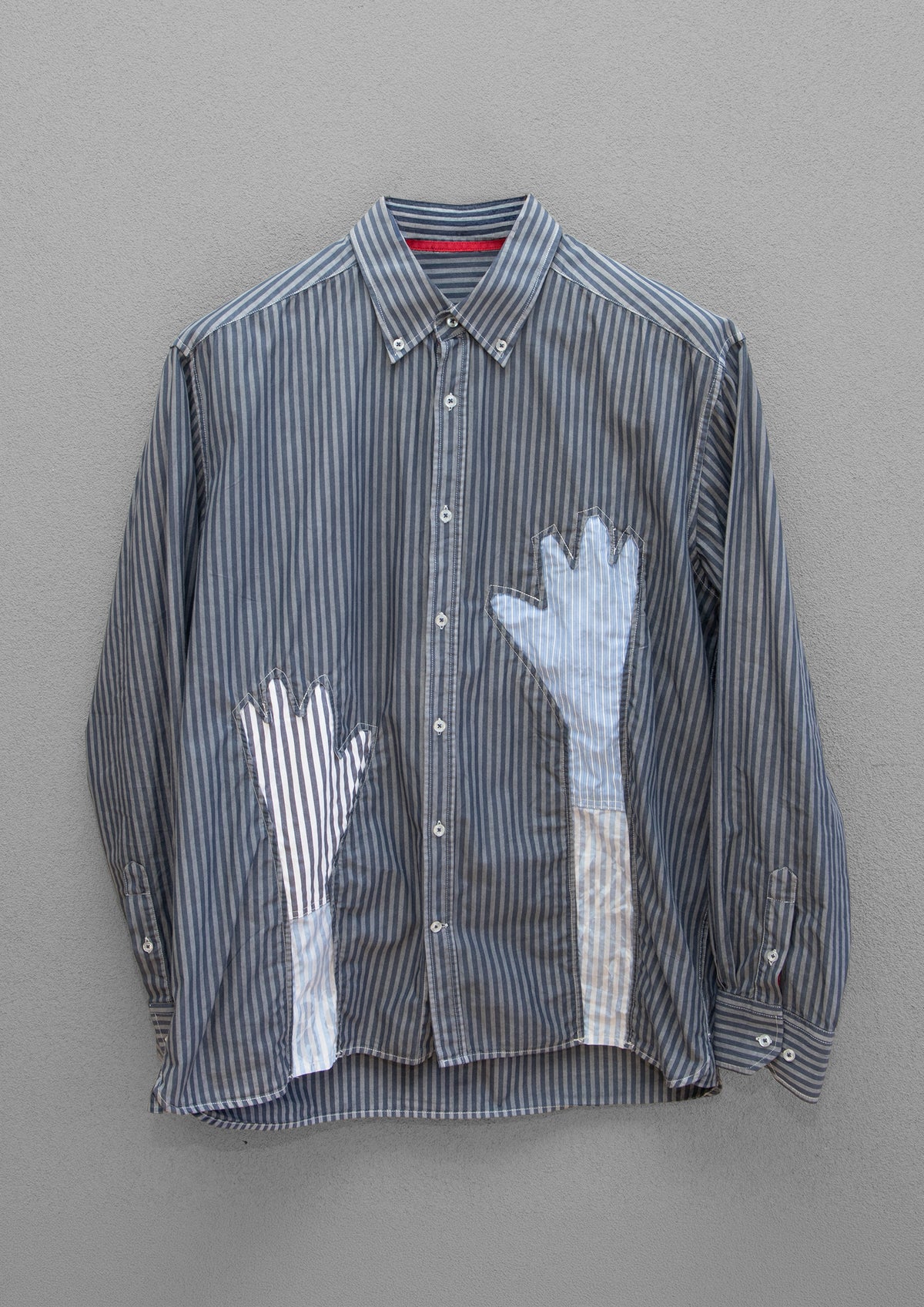 1/1 Inset 'Handsy' Shirt