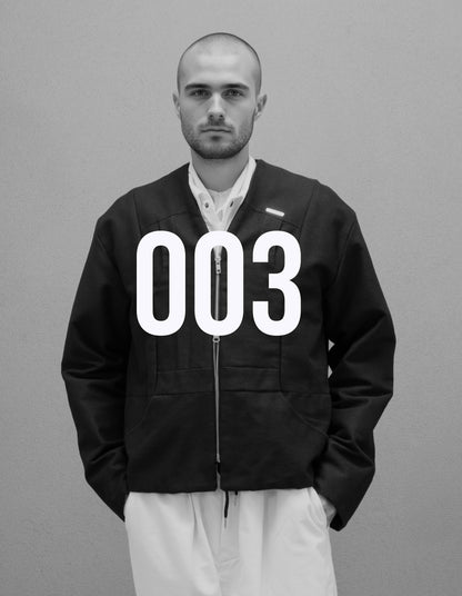 BUREAU 003