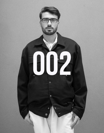 BUREAU 002