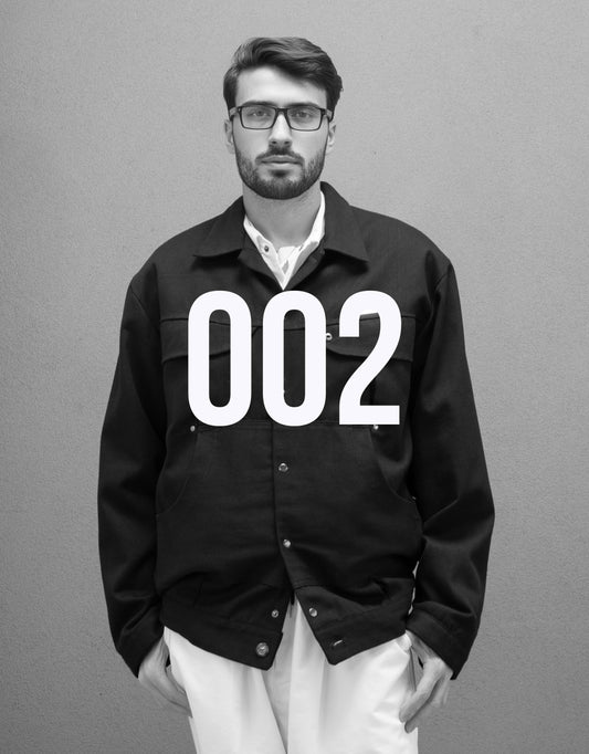 BUREAU 002