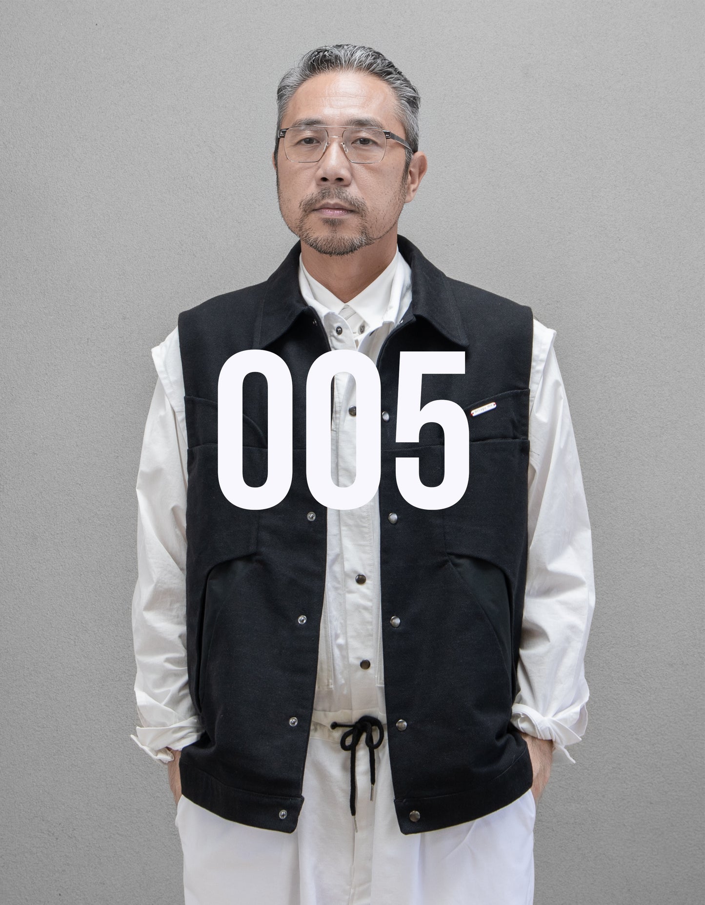 BUREAU 005