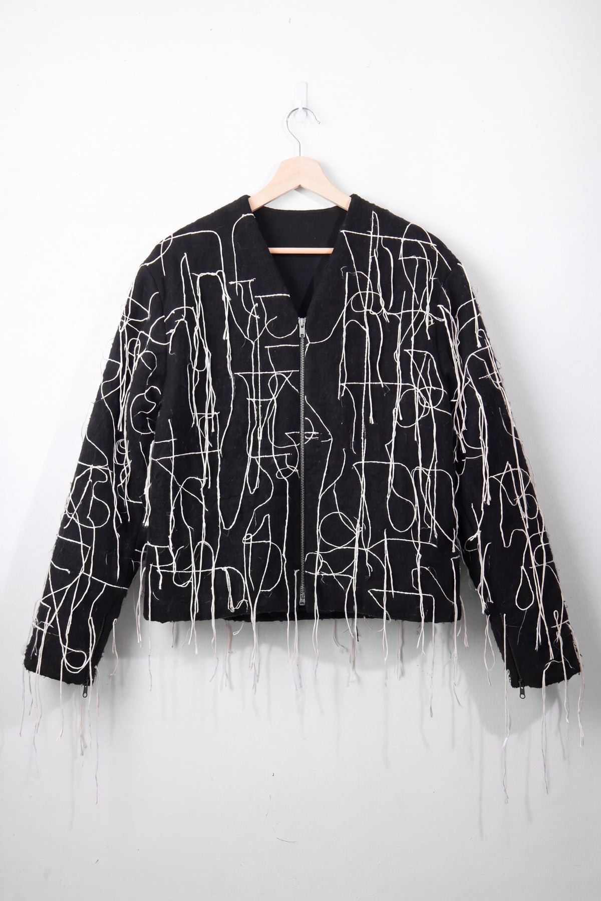STRINGY Jacket