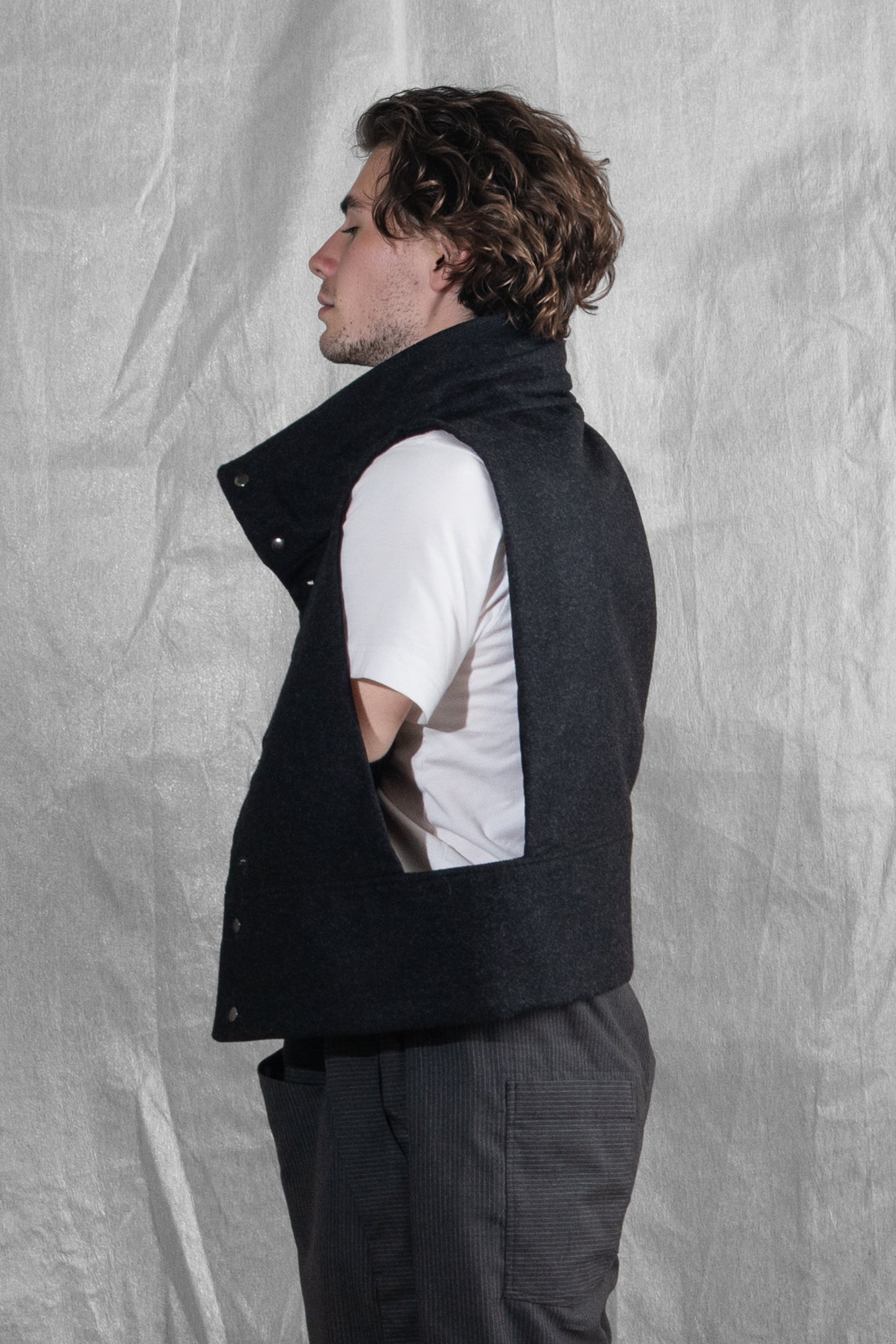 NUZZLE Gilet (Grey)